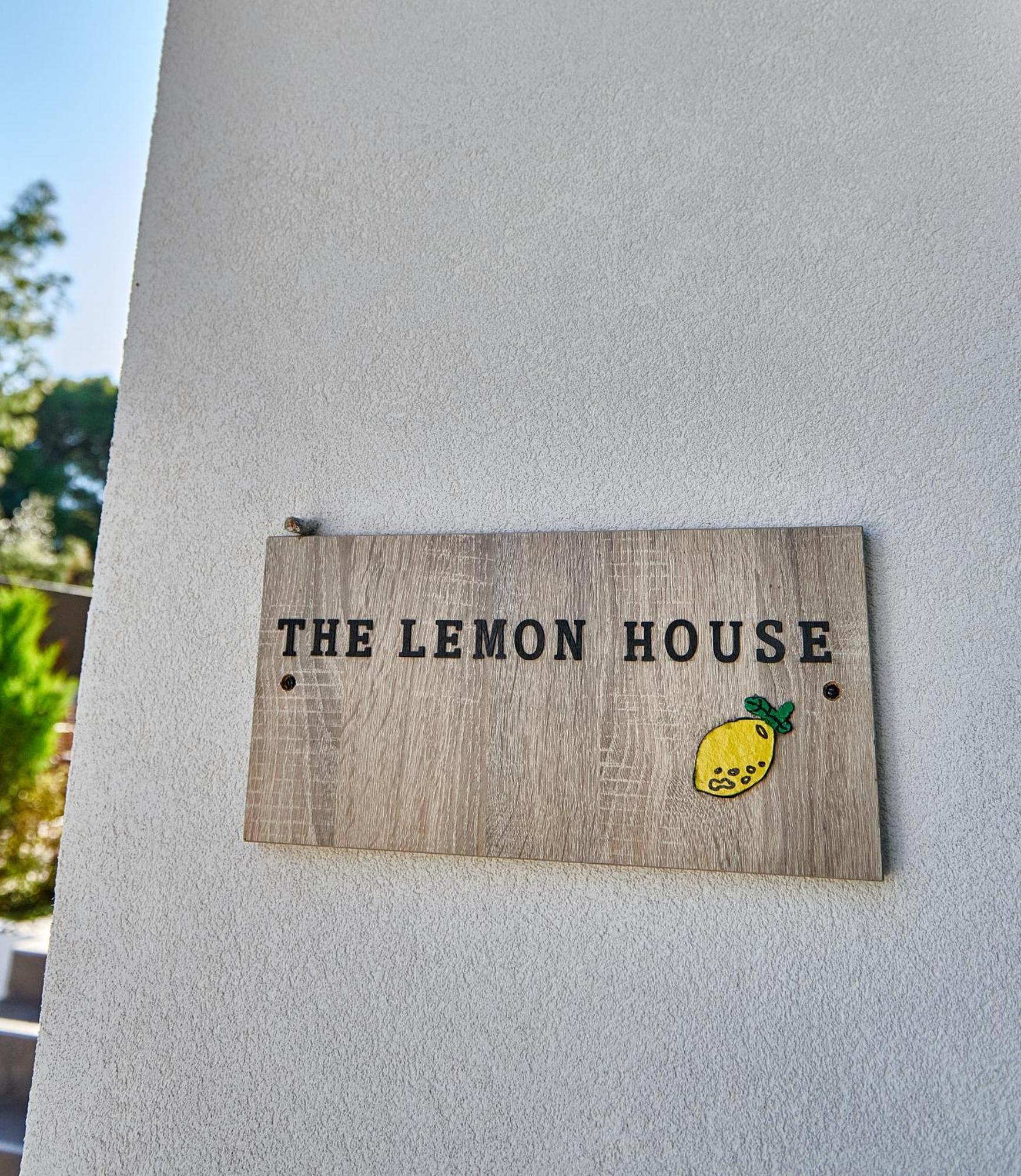 The Lemon House Lejlighed Artemida  Eksteriør billede